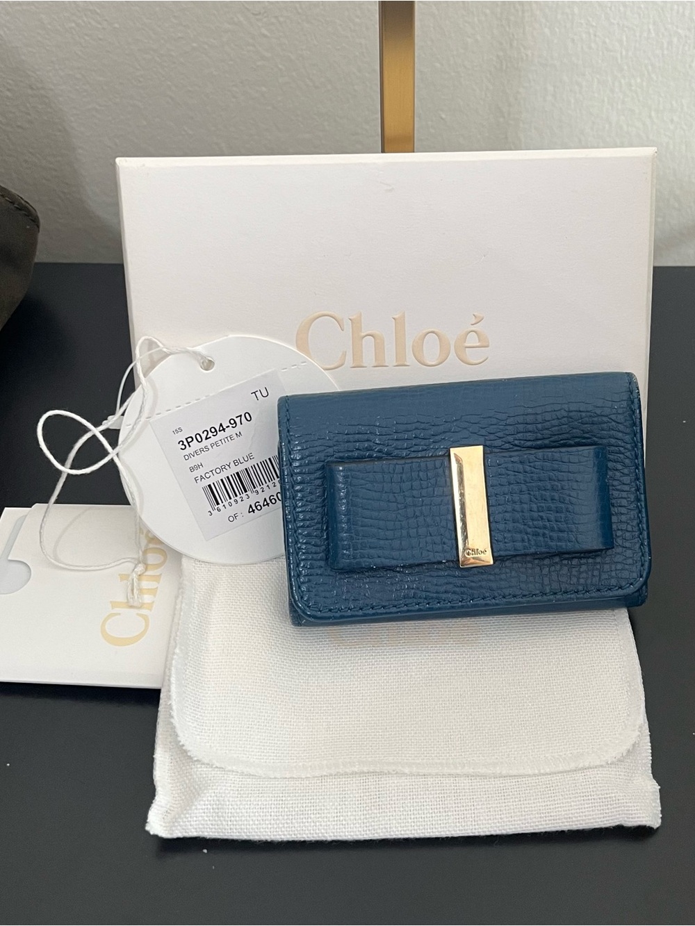 Chloe Key Holder with Signature Bow in Factory Blue